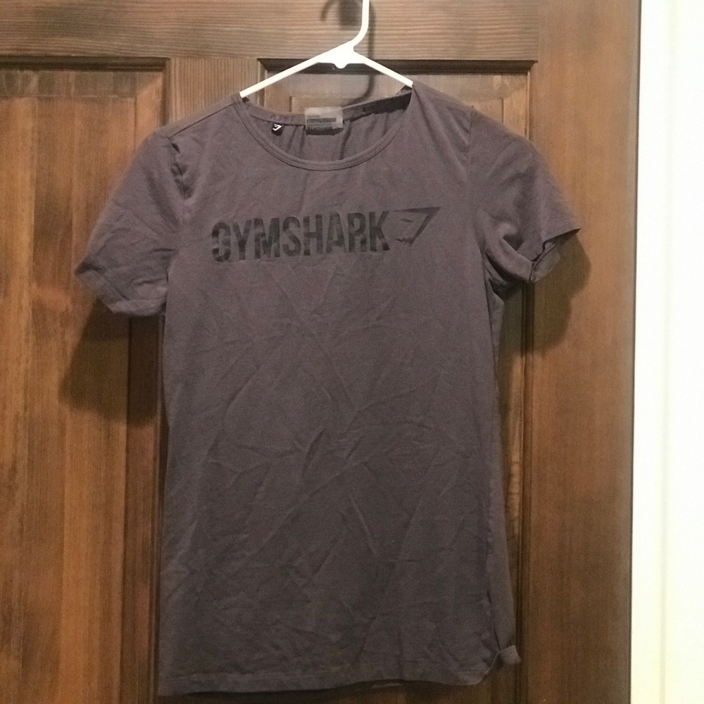Small gray gymshark tee shirt